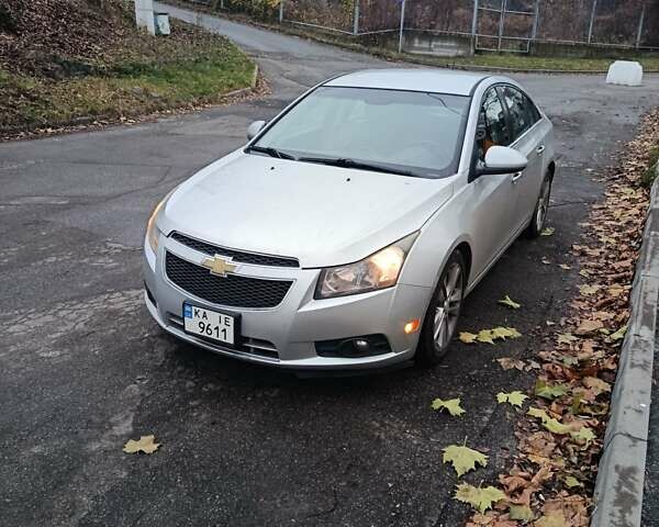 Сірий Шевроле Круз, об'ємом двигуна 1.4 л та пробігом 238 тис. км за 6700 $, фото 1 на Automoto.ua