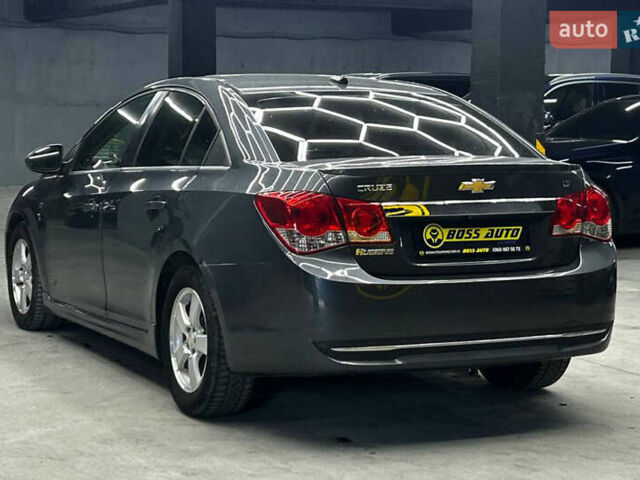 Сірий Шевроле Круз, об'ємом двигуна 1.4 л та пробігом 130 тис. км за 7200 $, фото 1 на Automoto.ua