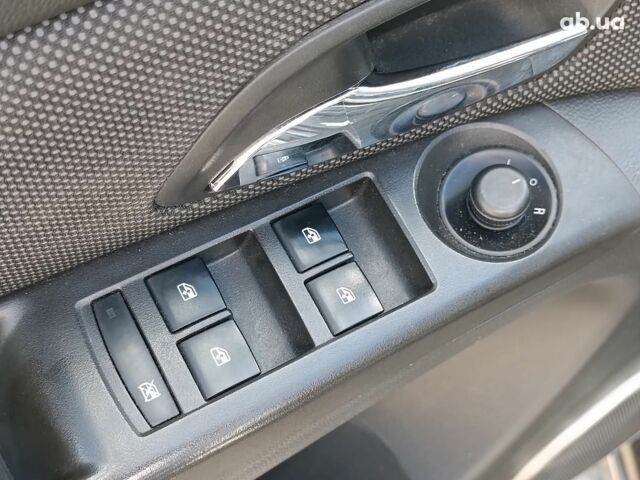 Серый Шевроле Круз, объемом двигателя 1.6 л и пробегом 272 тыс. км за 6940 $, фото 21 на Automoto.ua