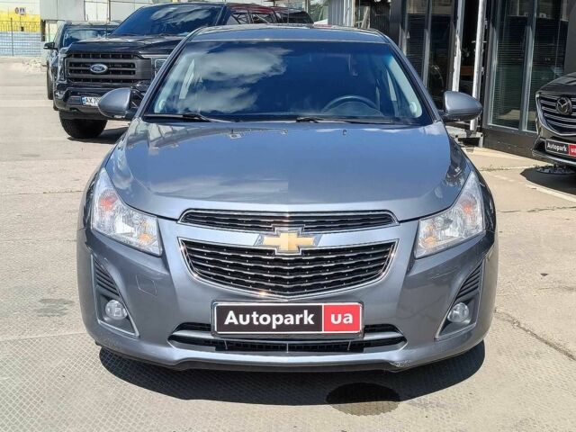 Серый Шевроле Круз, объемом двигателя 1.6 л и пробегом 272 тыс. км за 5440 $, фото 1 на Automoto.ua