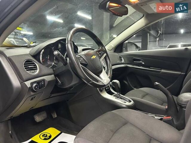 Сірий Шевроле Круз, об'ємом двигуна 1.4 л та пробігом 130 тис. км за 7200 $, фото 8 на Automoto.ua