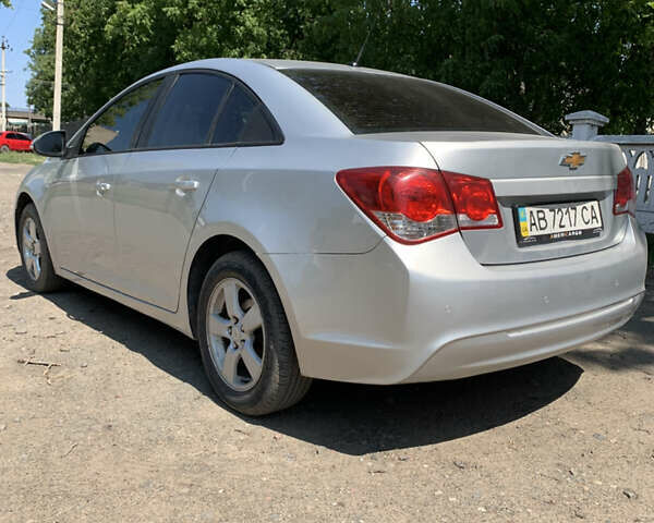 Серый Шевроле Круз, объемом двигателя 1.6 л и пробегом 59 тыс. км за 6800 $, фото 6 на Automoto.ua