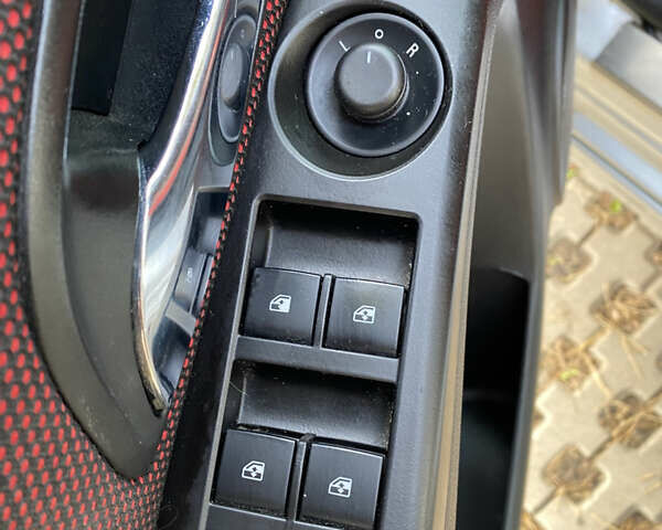 Серый Шевроле Круз, объемом двигателя 1.36 л и пробегом 115 тыс. км за 8500 $, фото 22 на Automoto.ua