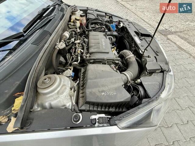 Сірий Шевроле Круз, об'ємом двигуна 1.36 л та пробігом 171 тис. км за 3600 $, фото 13 на Automoto.ua