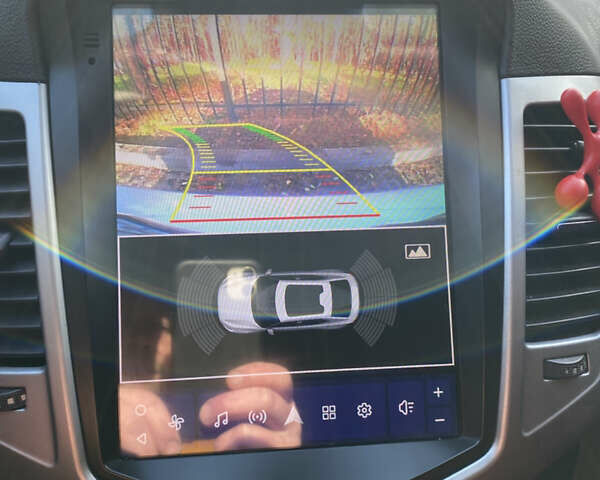 Серый Шевроле Круз, объемом двигателя 1.36 л и пробегом 115 тыс. км за 8500 $, фото 32 на Automoto.ua