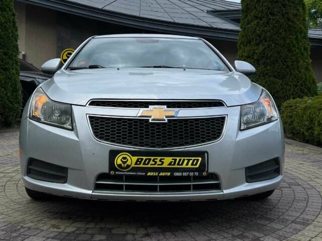 Серый Шевроле Круз, объемом двигателя 2 л и пробегом 158 тыс. км за 6700 $, фото 1 на Automoto.ua