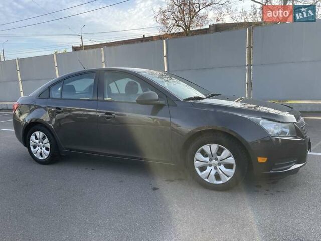Серый Шевроле Круз, объемом двигателя 1.8 л и пробегом 89 тыс. км за 7800 $, фото 3 на Automoto.ua