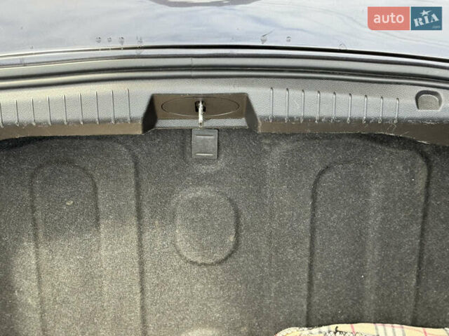 Сірий Шевроле Круз, об'ємом двигуна 1.8 л та пробігом 194 тис. км за 8200 $, фото 16 на Automoto.ua