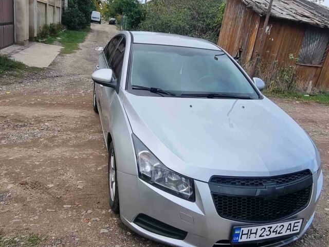 Шевроле Круз 2014 в Одессе на Automoto.ua Серый Шевроле Круз, объемом двигателя 1.4 л и пробегом 222 тыс. км за 6399 $, фото 6 на Automoto.ua