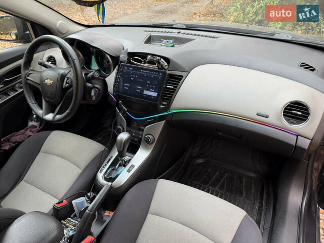 Сірий Шевроле Круз, об'ємом двигуна 1.8 л та пробігом 164 тис. км за 7900 $, фото 18 на Automoto.ua