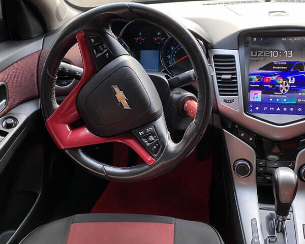 Серый Шевроле Круз, объемом двигателя 1.36 л и пробегом 115 тыс. км за 8500 $, фото 19 на Automoto.ua