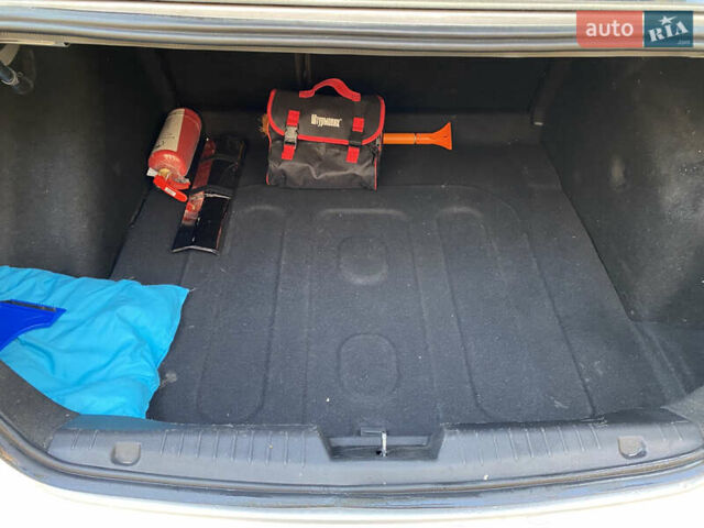 Серый Шевроле Круз, объемом двигателя 1.36 л и пробегом 115 тыс. км за 8500 $, фото 28 на Automoto.ua