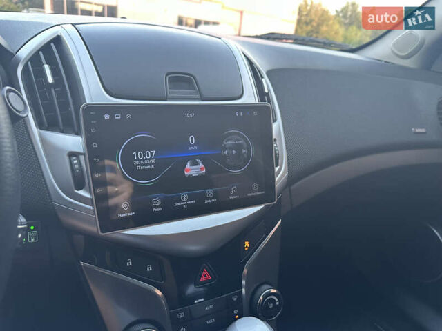 Серый Шевроле Круз, объемом двигателя 1.8 л и пробегом 273 тыс. км за 7999 $, фото 45 на Automoto.ua