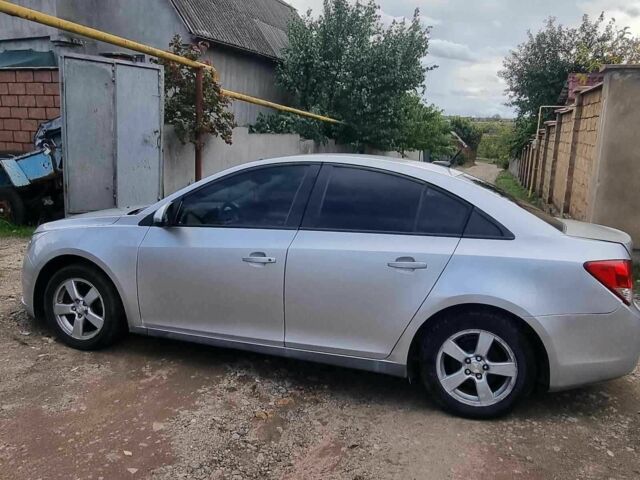 Шевроле Круз 2014 в Одессе на Automoto.ua Серый Шевроле Круз, объемом двигателя 1.4 л и пробегом 222 тыс. км за 6399 $, фото 15 на Automoto.ua