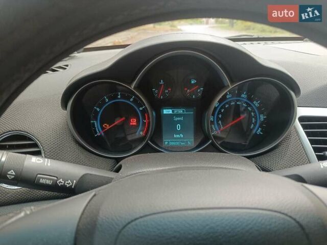 Серый Шевроле Круз, объемом двигателя 1.4 л и пробегом 86 тыс. км за 7200 $, фото 9 на Automoto.ua