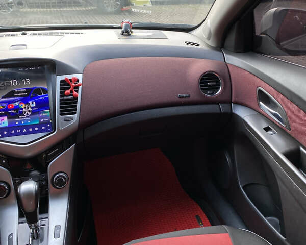 Серый Шевроле Круз, объемом двигателя 1.36 л и пробегом 115 тыс. км за 8500 $, фото 20 на Automoto.ua