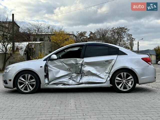 Сірий Шевроле Круз, об'ємом двигуна 1.36 л та пробігом 171 тис. км за 3600 $, фото 6 на Automoto.ua