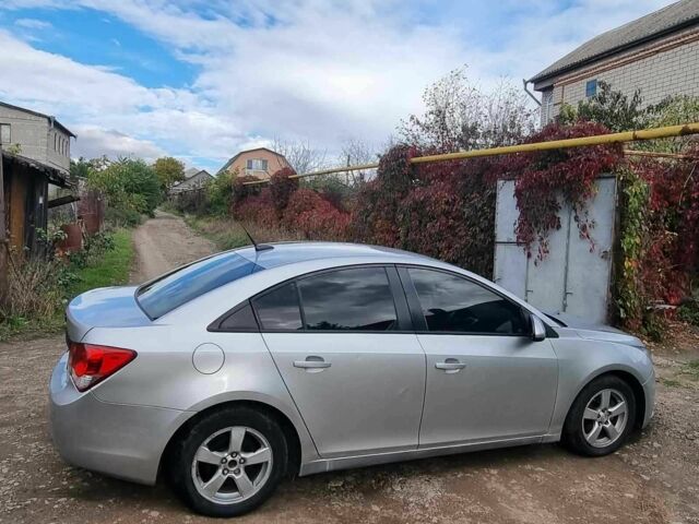 Шевроле Круз 2014 в Одессе на Automoto.ua Серый Шевроле Круз, объемом двигателя 1.4 л и пробегом 222 тыс. км за 6399 $, фото 7 на Automoto.ua