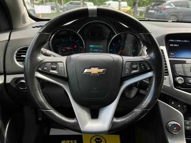 Серый Шевроле Круз, объемом двигателя 2 л и пробегом 158 тыс. км за 6700 $, фото 11 на Automoto.ua