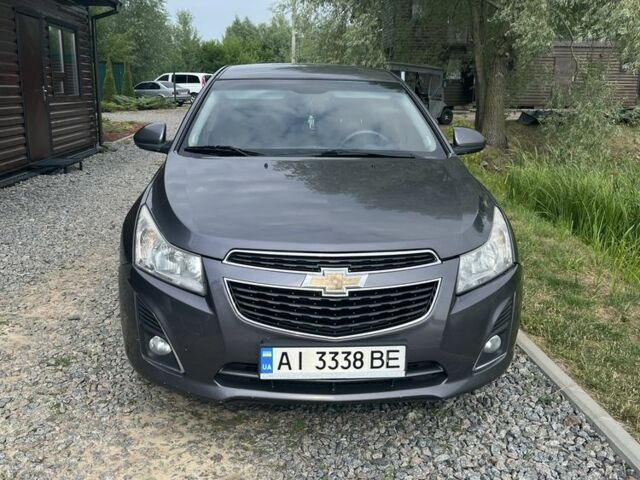 Серый Шевроле Круз, объемом двигателя 1.8 л и пробегом 270 тыс. км за 6000 $, фото 4 на Automoto.ua
