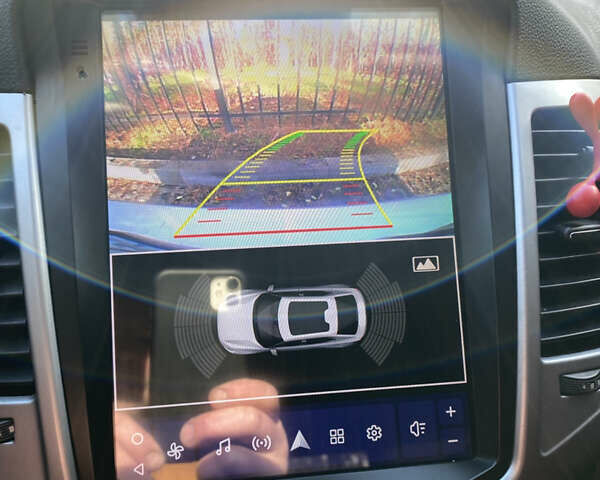 Серый Шевроле Круз, объемом двигателя 1.36 л и пробегом 115 тыс. км за 8500 $, фото 31 на Automoto.ua