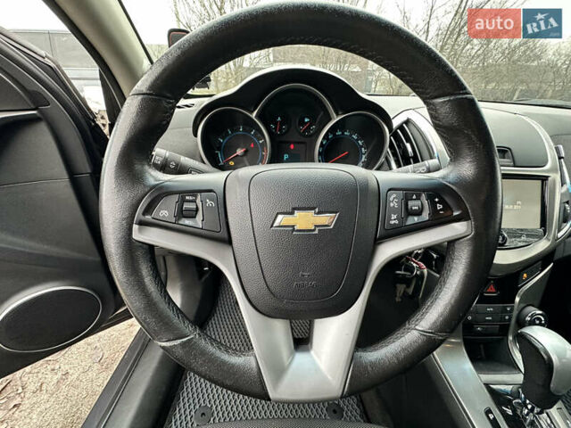 Серый Шевроле Круз, объемом двигателя 1.8 л и пробегом 180 тыс. км за 6400 $, фото 11 на Automoto.ua