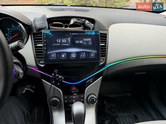 Сірий Шевроле Круз, об'ємом двигуна 1.8 л та пробігом 164 тис. км за 7900 $, фото 20 на Automoto.ua