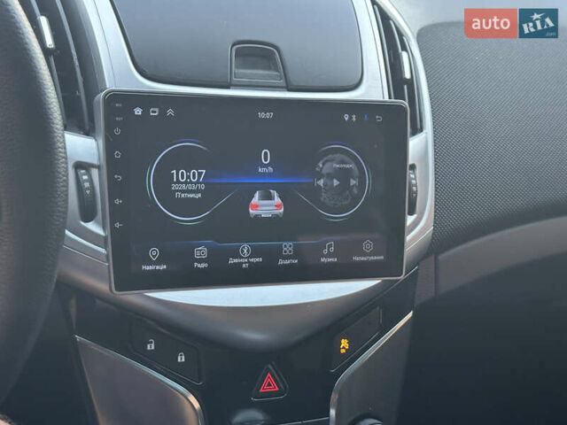 Серый Шевроле Круз, объемом двигателя 1.8 л и пробегом 273 тыс. км за 7999 $, фото 46 на Automoto.ua