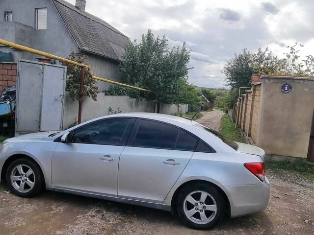 Шевроле Круз 2014 в Одессе на Automoto.ua Серый Шевроле Круз, объемом двигателя 1.4 л и пробегом 222 тыс. км за 6399 $, фото 14 на Automoto.ua