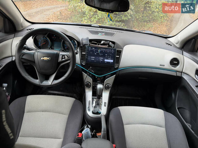 Сірий Шевроле Круз, об'ємом двигуна 1.8 л та пробігом 164 тис. км за 7900 $, фото 15 на Automoto.ua