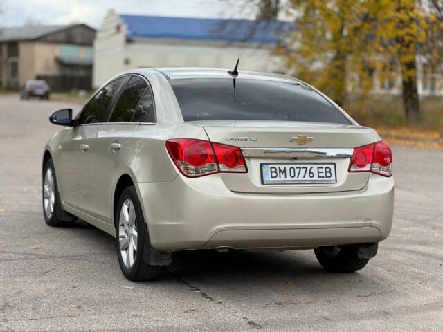 Серый Шевроле Круз, объемом двигателя 2 л и пробегом 2 тыс. км за 7700 $, фото 2 на Automoto.ua