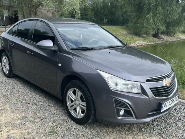 Серый Шевроле Круз, объемом двигателя 1.8 л и пробегом 270 тыс. км за 6000 $, фото 1 на Automoto.ua