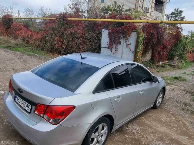 Шевроле Круз 2014 в Одессе на Automoto.ua Серый Шевроле Круз, объемом двигателя 1.4 л и пробегом 222 тыс. км за 6399 $, фото 11 на Automoto.ua