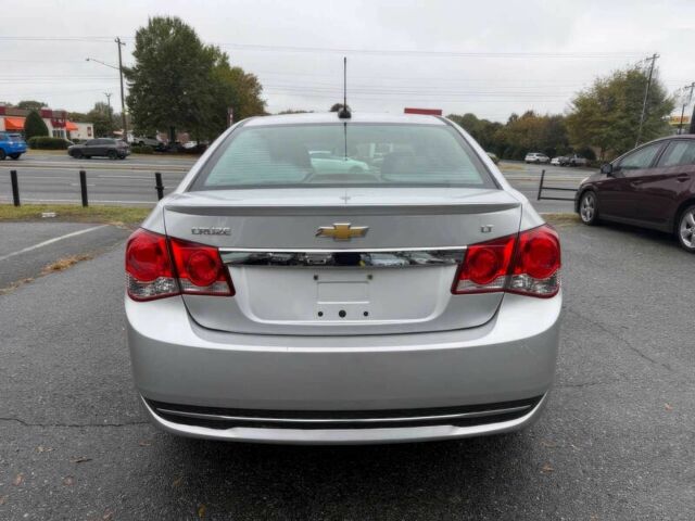 Сірий Шевроле Круз, об'ємом двигуна 1.4 л та пробігом 75 тис. км за 8000 $, фото 4 на Automoto.ua