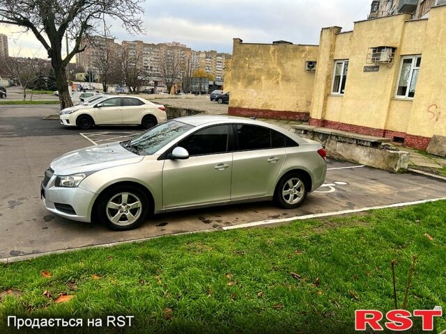Сірий Шевроле Круз, об'ємом двигуна 1.6 л та пробігом 147 тис. км за 6500 $, фото 7 на Automoto.ua