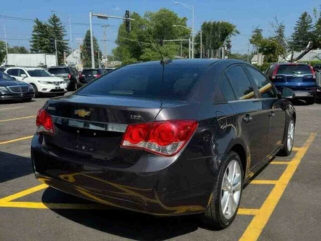 Серый Шевроле Круз, объемом двигателя 1.4 л и пробегом 74 тыс. км за 4500 $, фото 5 на Automoto.ua