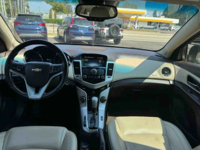 Серый Шевроле Круз, объемом двигателя 1.4 л и пробегом 74 тыс. км за 4500 $, фото 6 на Automoto.ua