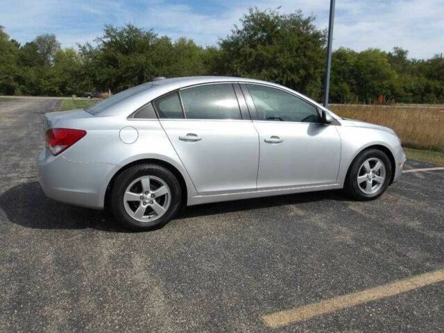 Шевроле Круз 2016 в Тернополе на Automoto.ua Серый Шевроле Круз, объемом двигателя 1.4 л и пробегом 66 тыс. км за 1800 $, фото 2 на Automoto.ua