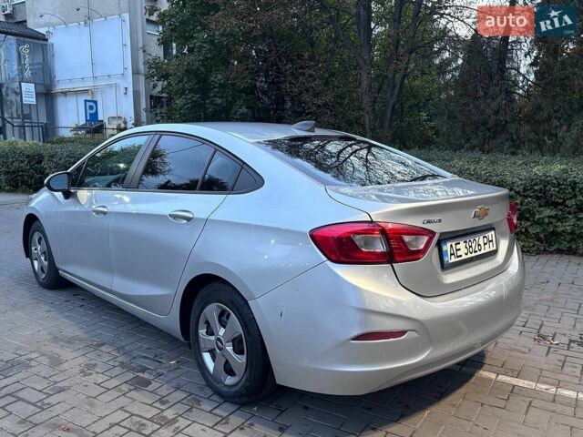 Сірий Шевроле Круз, об'ємом двигуна 1.4 л та пробігом 116 тис. км за 7700 $, фото 8 на Automoto.ua