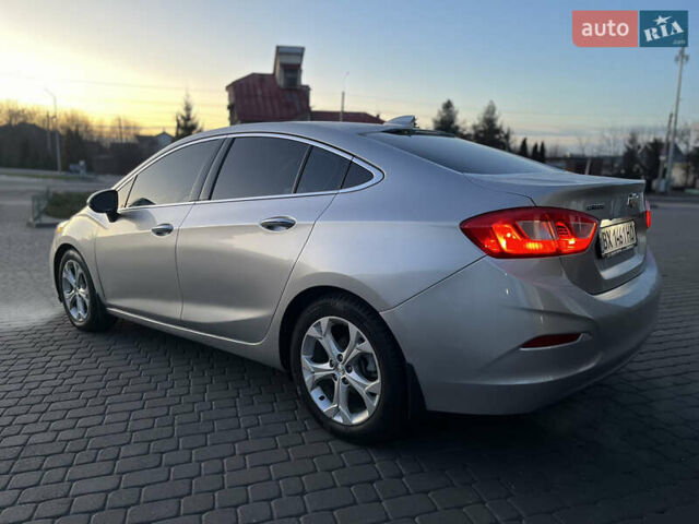 Серый Шевроле Круз, объемом двигателя 1.4 л и пробегом 90 тыс. км за 10999 $, фото 3 на Automoto.ua