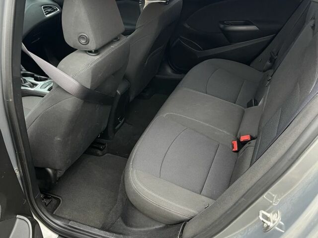 Серый Шевроле Круз, объемом двигателя 1.4 л и пробегом 104 тыс. км за 9800 $, фото 13 на Automoto.ua