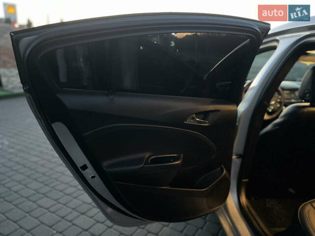 Серый Шевроле Круз, объемом двигателя 1.4 л и пробегом 90 тыс. км за 10999 $, фото 13 на Automoto.ua