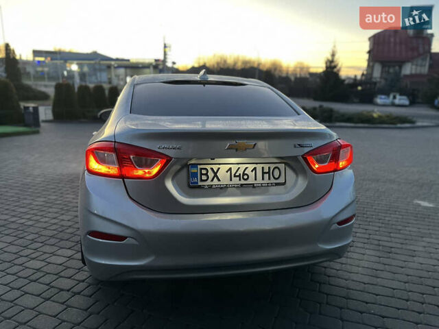 Серый Шевроле Круз, объемом двигателя 1.4 л и пробегом 90 тыс. км за 10999 $, фото 4 на Automoto.ua