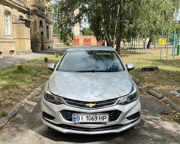 Серый Шевроле Круз, объемом двигателя 1.4 л и пробегом 162 тыс. км за 9200 $, фото 5 на Automoto.ua