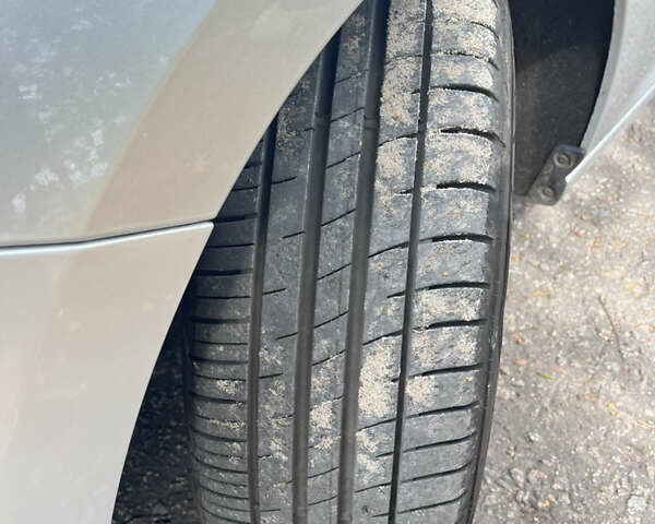 Серый Шевроле Круз, объемом двигателя 1.4 л и пробегом 162 тыс. км за 9200 $, фото 18 на Automoto.ua