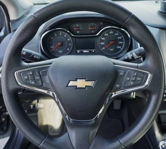 Серый Шевроле Круз, объемом двигателя 1.4 л и пробегом 142 тыс. км за 9200 $, фото 22 на Automoto.ua