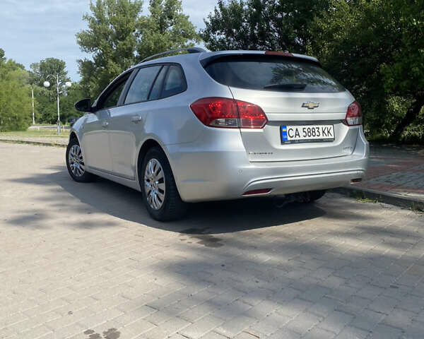 Серый Шевроле Круз, объемом двигателя 1.6 л и пробегом 137 тыс. км за 7700 $, фото 3 на Automoto.ua