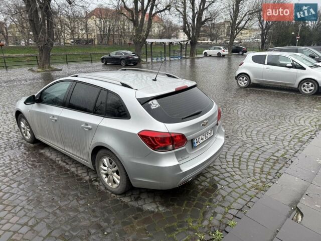 Сірий Шевроле Круз, об'ємом двигуна 1.69 л та пробігом 290 тис. км за 8000 $, фото 5 на Automoto.ua