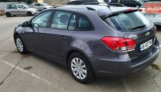 Серый Шевроле Круз, объемом двигателя 1.6 л и пробегом 188 тыс. км за 7200 $, фото 1 на Automoto.ua
