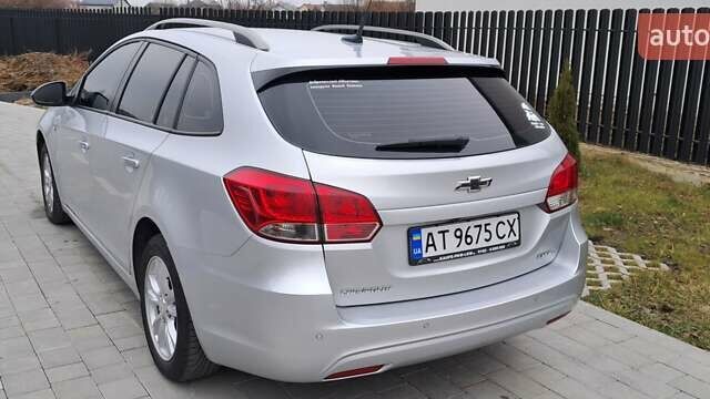 Сірий Шевроле Круз, об'ємом двигуна 1.69 л та пробігом 227 тис. км за 7650 $, фото 9 на Automoto.ua